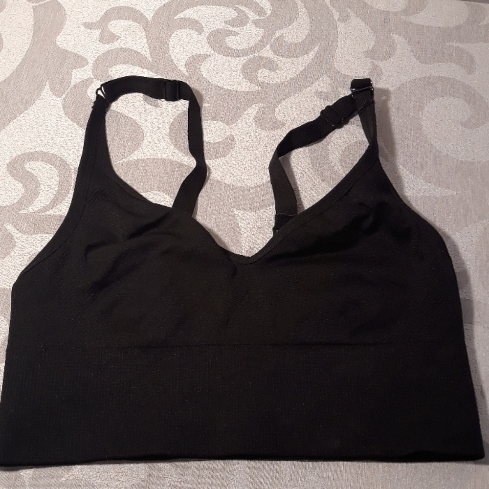 Cascade sport bra